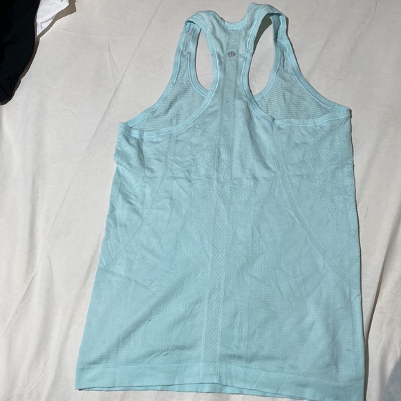 Lululemon swiftly tech tank top - Picture 2 of 5